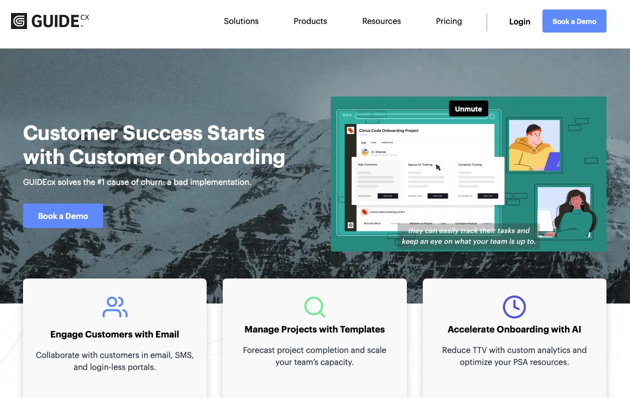 GuideCX website landing page screenshot